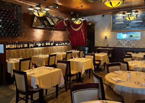 Uncle Jack's Steakhouse & Events - Bayside