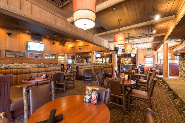 Claim Jumper - Tualatin