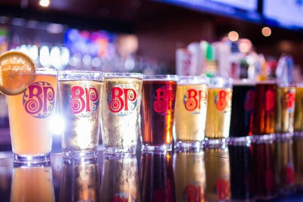 Bostons Resturant and Sports Bar