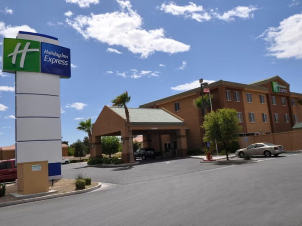 Holiday Inn Express Las Vegas-Nellis