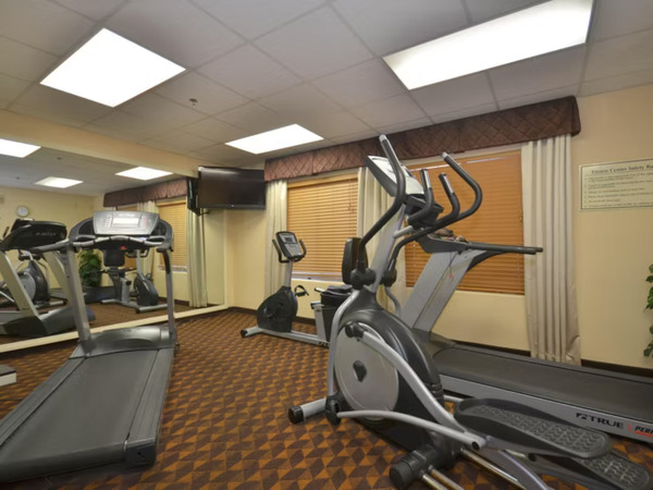 Holiday Inn Express Las Vegas-Nellis