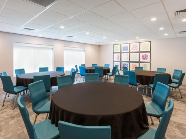 Holiday Inn Express Lorton