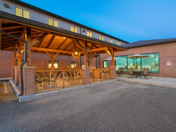 Holiday Inn Express & Suites Elkins