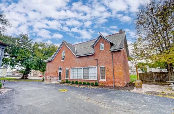 The Barrel House and Event Center