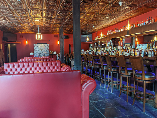 Pomeroy's Bar and Grill