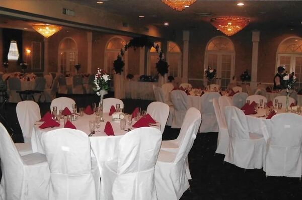 The Mountainside Inn