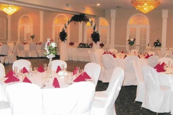 The Mountainside Inn