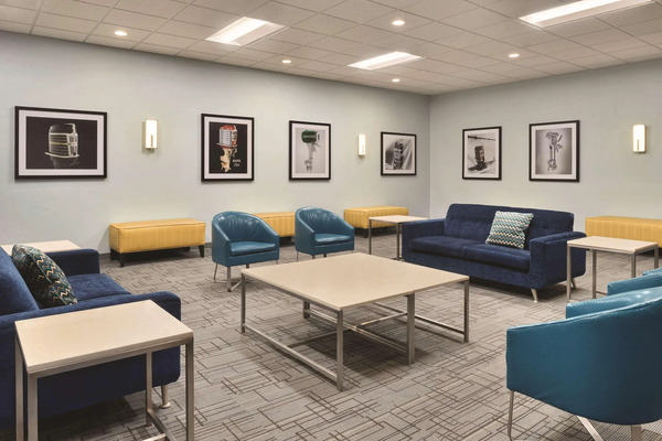 Radisson Hotel & Conference Center