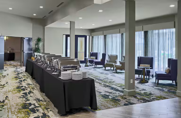 DoubleTree by Hilton San Antonio Downtown