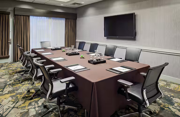 DoubleTree by Hilton San Antonio Downtown