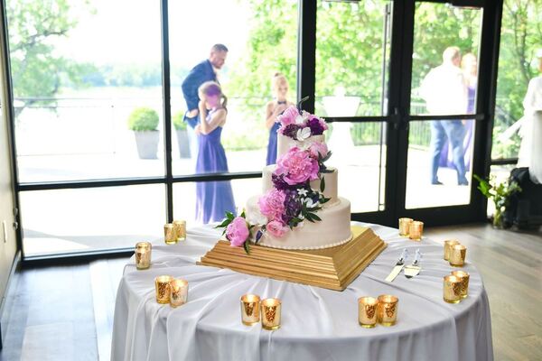 Savor at River House