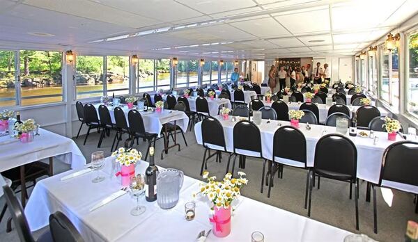 Taylors Falls Paddle Boat Weddings