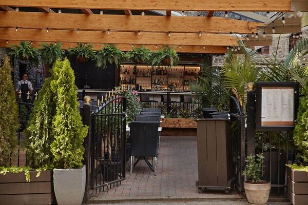 Vieux Port Steakhouse