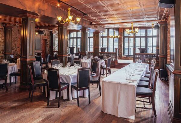 Vieux Port Steakhouse