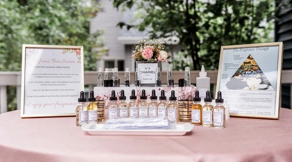 Glitters and Grace Signature Mobile Parties & Perfume Bar