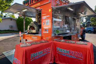 Fresh Pizza on Wheels
