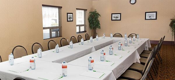 Holiday Inn Hotel & Suites Lloydminster