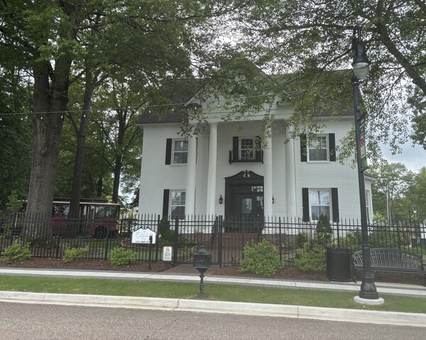 The Caldwell Inn and Wedding Chapel