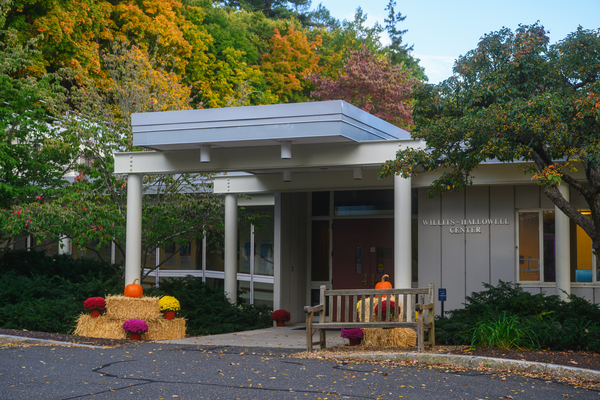 Willits-Hallowell Conference Center & Hotel