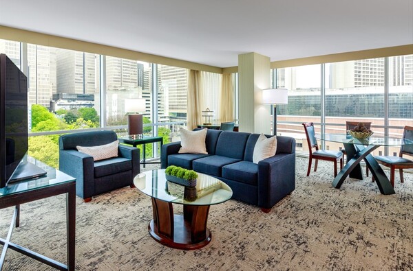 Courtland Grand Hotel