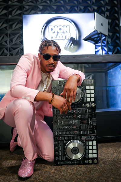 House of Wolves Entertainment