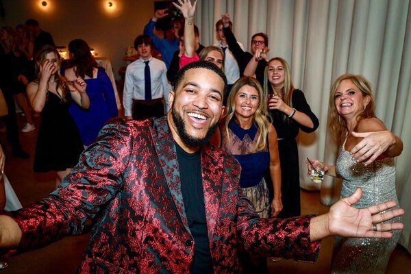 House of Wolves Entertainment