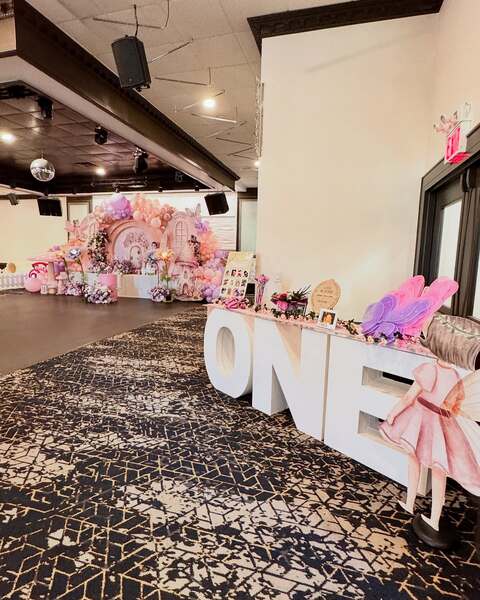 Blooms and Paper Event Space and Decor