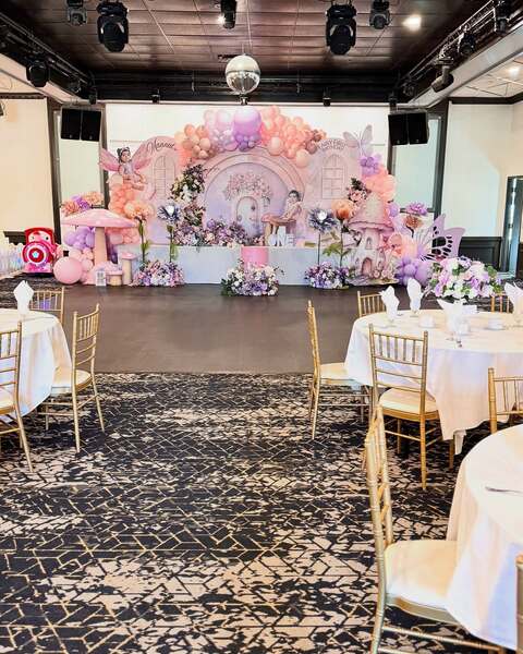 Blooms and Paper Event Space and Decor