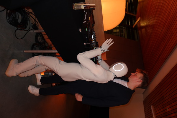 ENGAGEXPERIENCES LLC