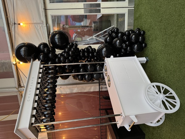 LuXxe Party Rental LLC