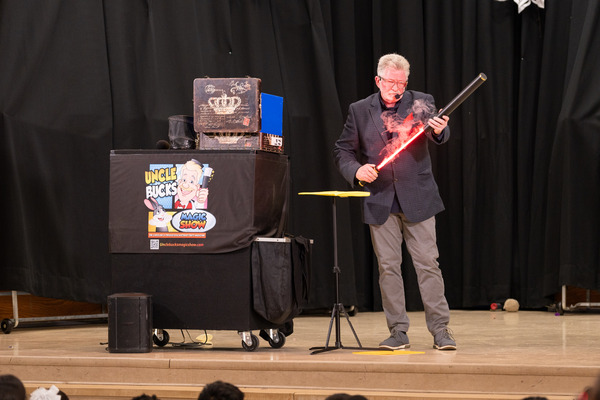 Uncle Bucks Magic Show