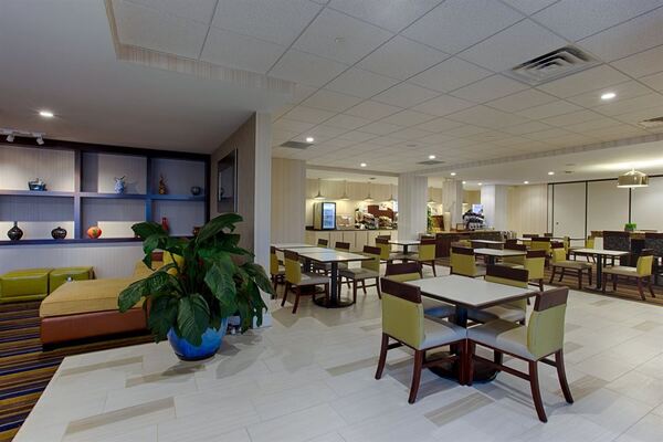 Holiday Inn Express & Suites Baltimore West/Catonsville