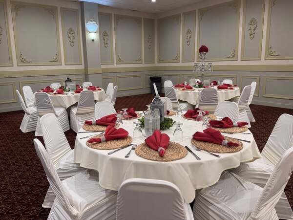 Crookston Inn and Convention Center