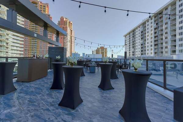 Cambria Hotel Fort Lauderdale Beach