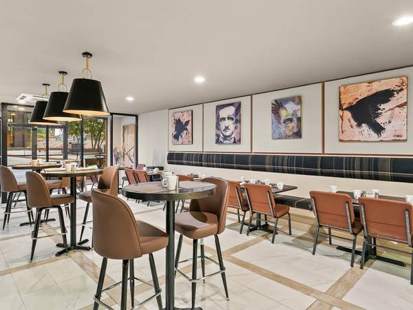 Sonesta Hotel Baltimore Inner Harbor