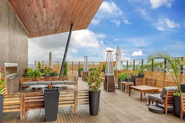 Cambria Hotel Boston Downtown