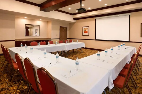 Country Inn & Suites By Carlson, College Station