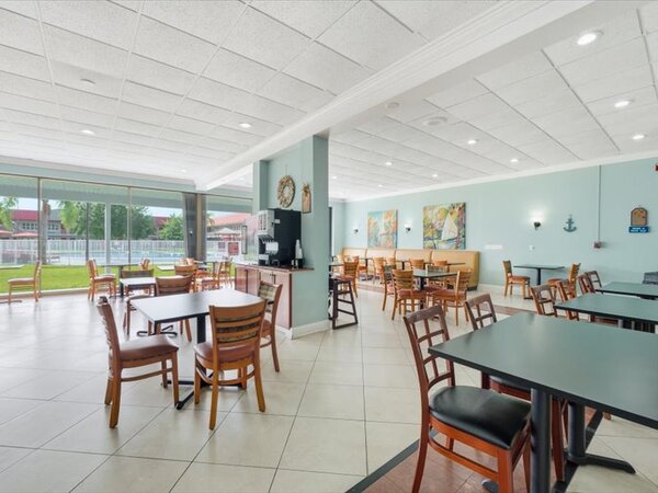 Vero Beach Inn & Suites