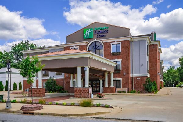 Holiday Inn Express & Suites South Bend - Notre Dame Univ.