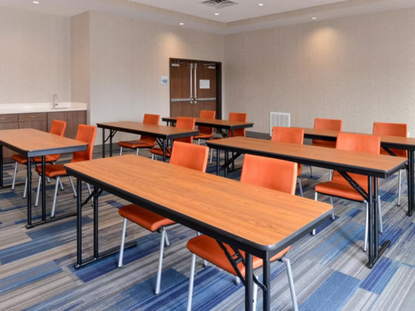 Holiday Inn Express & Suites Trinity