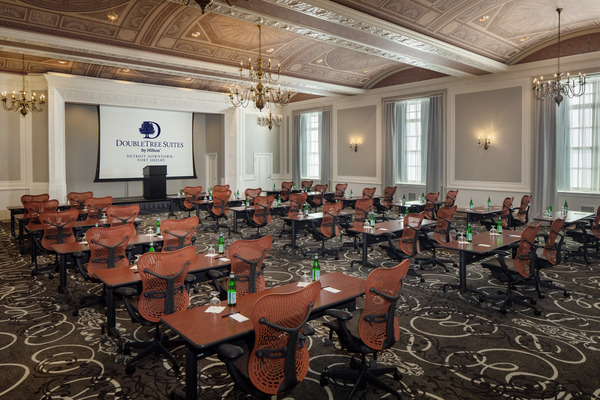 DoubleTree Suites By Hilton Hotel Detroit Downtown - Fort Shelby