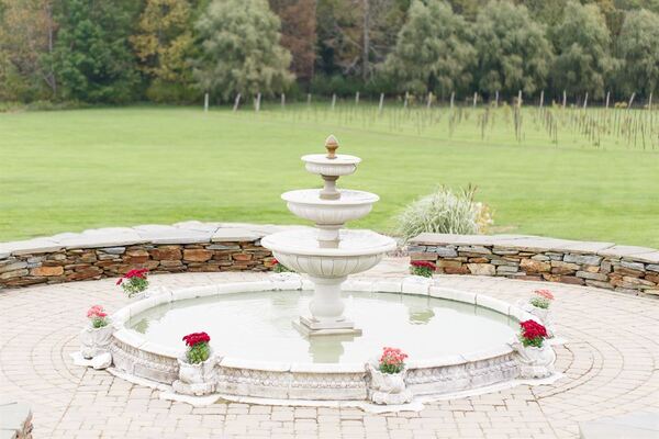 Honora Winery & Vineyard