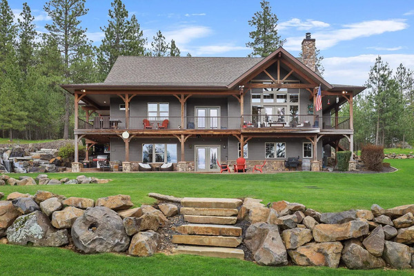 Evergreen Lodge and Retreat