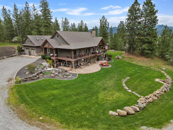 Evergreen Lodge and Retreat