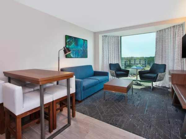 Holiday Inn Express & Suites Va Beach Oceanfront