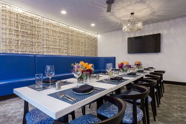 All Set Restaurant & Bar