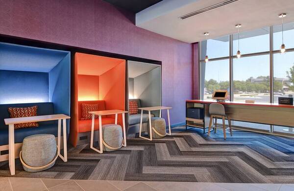 Tru by Hilton Lithia Springs