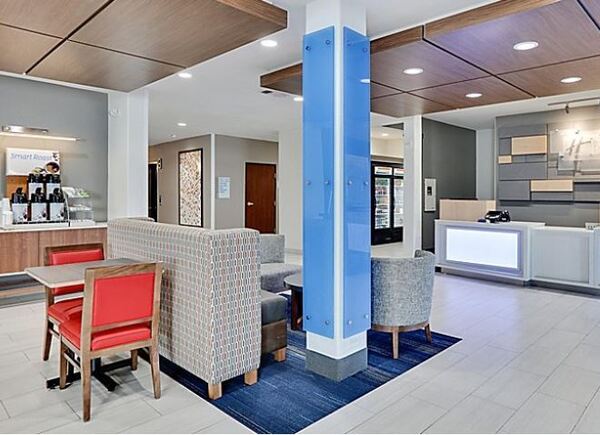 Holiday Inn Express & Suites Duncanville