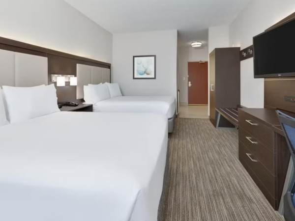 Holiday Inn Express & Suites Duncanville