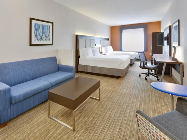 Holiday Inn Express & Suites Duncanville